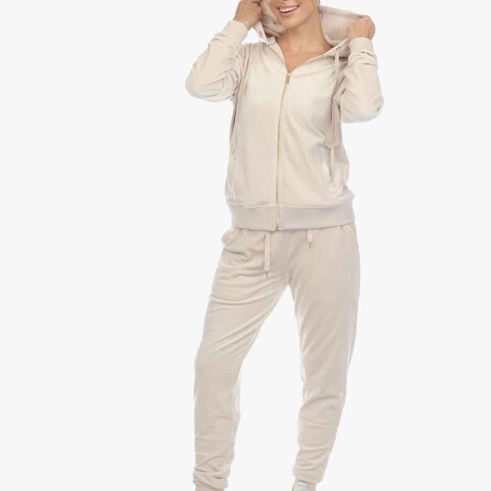 white mark Women's 2-Piece Velour Tracksuit Jogger Outfit Activewear Set